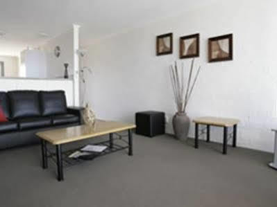 Apollo Luxury Apartments เมริมบูลา ภายนอก รูปภาพ